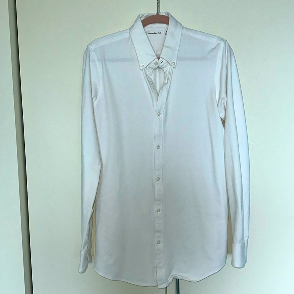 Abercrombie and Fitch white long sleeve button-down size medium tall